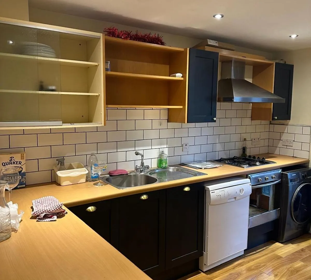 Large Duplex 2 Bed City Apartment Belfast 0*,